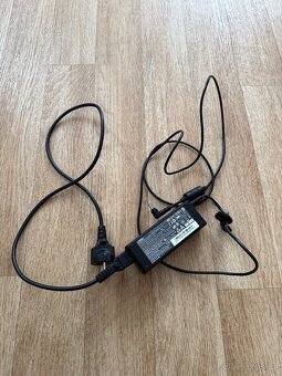 Acer E5-572 na nahradni dily - 3