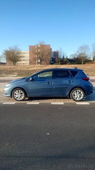 Toyota auris 1.2 turbo - 3