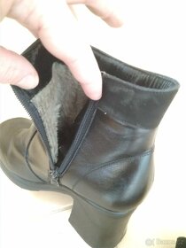 Dívčí boty - kozačky, vel. 37 - 3