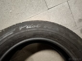 PNEU 225/55R16 - 3