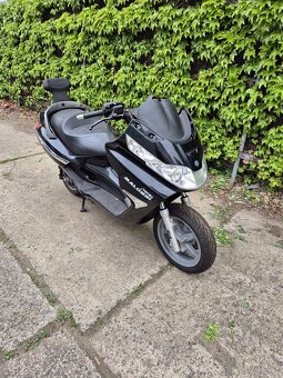 Piaggio x8 125 - 3