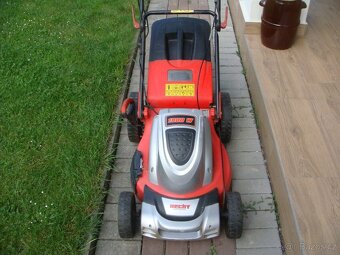 El.sekačka Hecht 1802S s pojezdem 1800w - 3