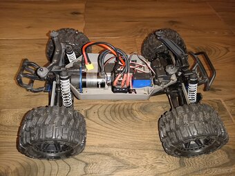 Traxxas Stampede - 3