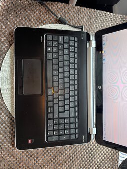 Prodám notebook HP Pavilon 15,6", AMD, 8GB, 256GB SSD - 3