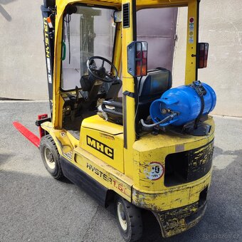 Prodám vysokozdvižný vozík HYSTER - 3