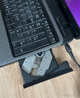 Toshiba Satellite L750D-15E - 3