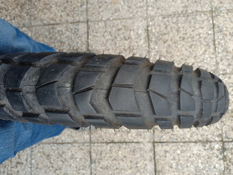 Metzeler Karoo 3 110/80 R19 - přední - 3