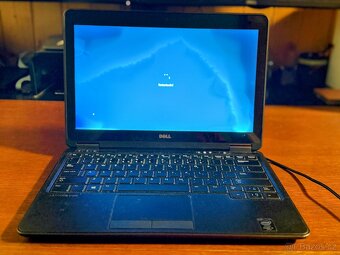 Dell Latitude E7240 dotykový - 3