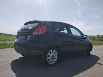 FORD FIESTA 1,2 2X KOLA, 60KW,VELMI PĚKNÝ STAV. - 3