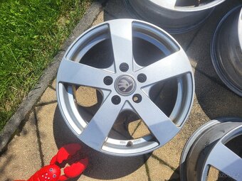 Alu disky Dezent R16 5x112 Škoda, VW, Audi - 3