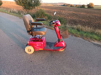 Elektrický skútr pro seniory Invacare Auriga 10 - 3