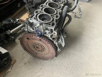 Volvo blok motoru - 3
