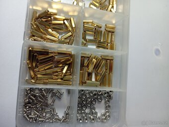 Mosazné Stojanové & Distanční Kryty M2 - 3