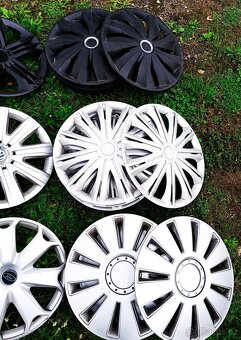 Poklice kryty kol 16" Universal - 3