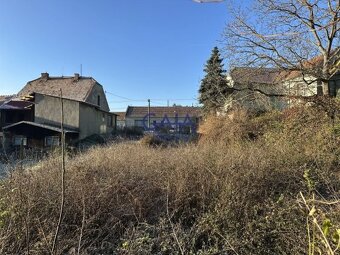 Vlkoš - Pozemky ve Vlkoši se stavebním povolením - 547m2 - 3