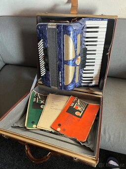 Tahací harmonika Lignatone Melodia III – 80 basů + kufr - 3