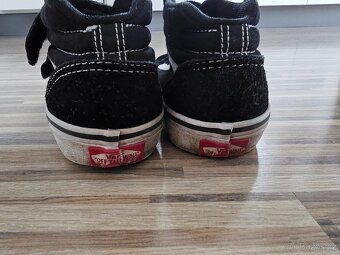 Prodám kotníkové boty Vans vel. 34 - 3