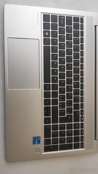 HP Probook 450 G8 15,6" IPS i7, 16/32, 512GB, Iris Xe, W11p - 3