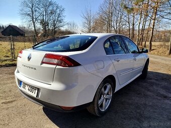 Renault Laguna 2011 - 3