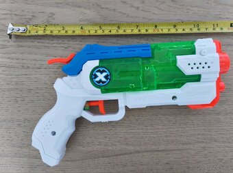 Pistole na vodu X Shot - 3