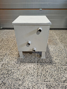 Expanzní nádoba na půdu. - 3