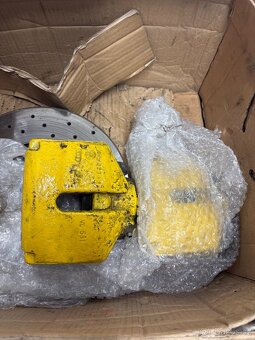 Prodám přední brzdy octavia rs 312mm - 3