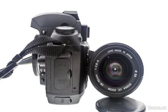 Zrcadlovka Nikon D70 + 28-70mm - 3