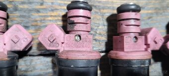 Bmw 2.8i vstřikovače - 3