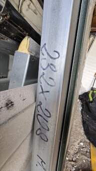 (Prodáno) Dvoukřídlá vrata tmavě zelená (RAL 6007) - 3