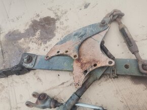 Ramena hydrauliky Zetor - 3