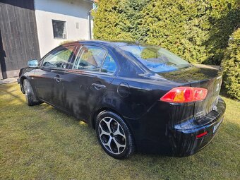 Mitsubishi Lancer 2.0D - 3