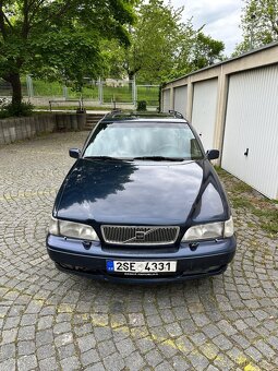 Volvo v70 - 3