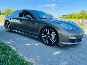 Porsche Panamera - 3