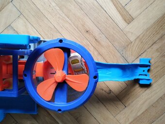 Hot Wheels City Mega automyčka - 3