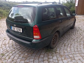 Ford Focus - 3