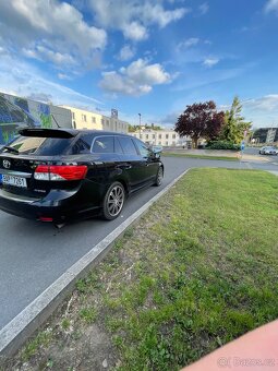 Toyota avensis - 3