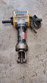 Kladivo bourací 30,0 kg DeWALT - 3
