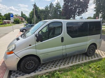 Renault trafic - 3