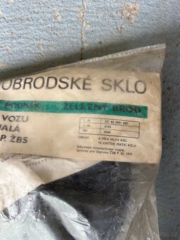 Poklice pro vozy Škoda 110, 120, 130 nové. - 3