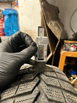 Zimní Pneu 165/70 R14 81T Vredestein - 3