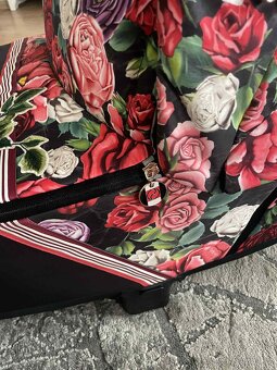 hluboká korba blossom dark cybex - 3