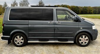 VW Multivan T5 Highline - 3