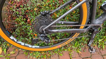 Prodám nové karbonové kolo Felt 29" vel. S - 3