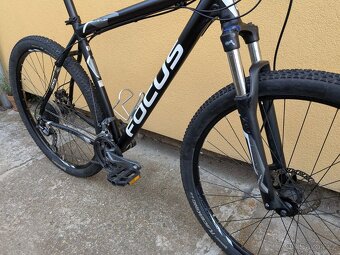 horské kolo Focus Whistler 29R 3.0 21" - 3