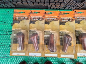 dobová hlavice řadící páky dřevěná Škoda Felicia - 3