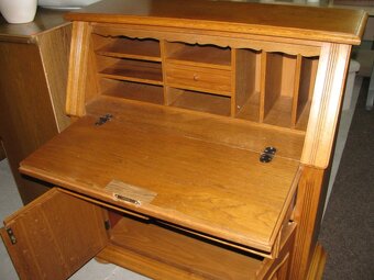 Rustikální komoda - 3