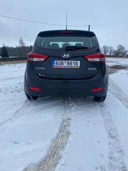 Hyundai IX20 - 3
