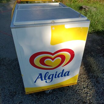 Mrazák na nanuky - 3