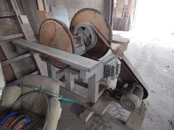 Bruska dvoukotoučová - 3