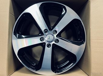 Originál sada Mercedes GLC R19 - 3